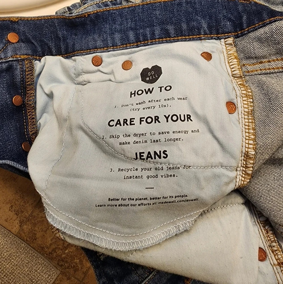 Madewell Perfect Vintage Jeans Size 26 Cropped Frayed Hem Comfort Stretch Denim - Picture 4 of 6